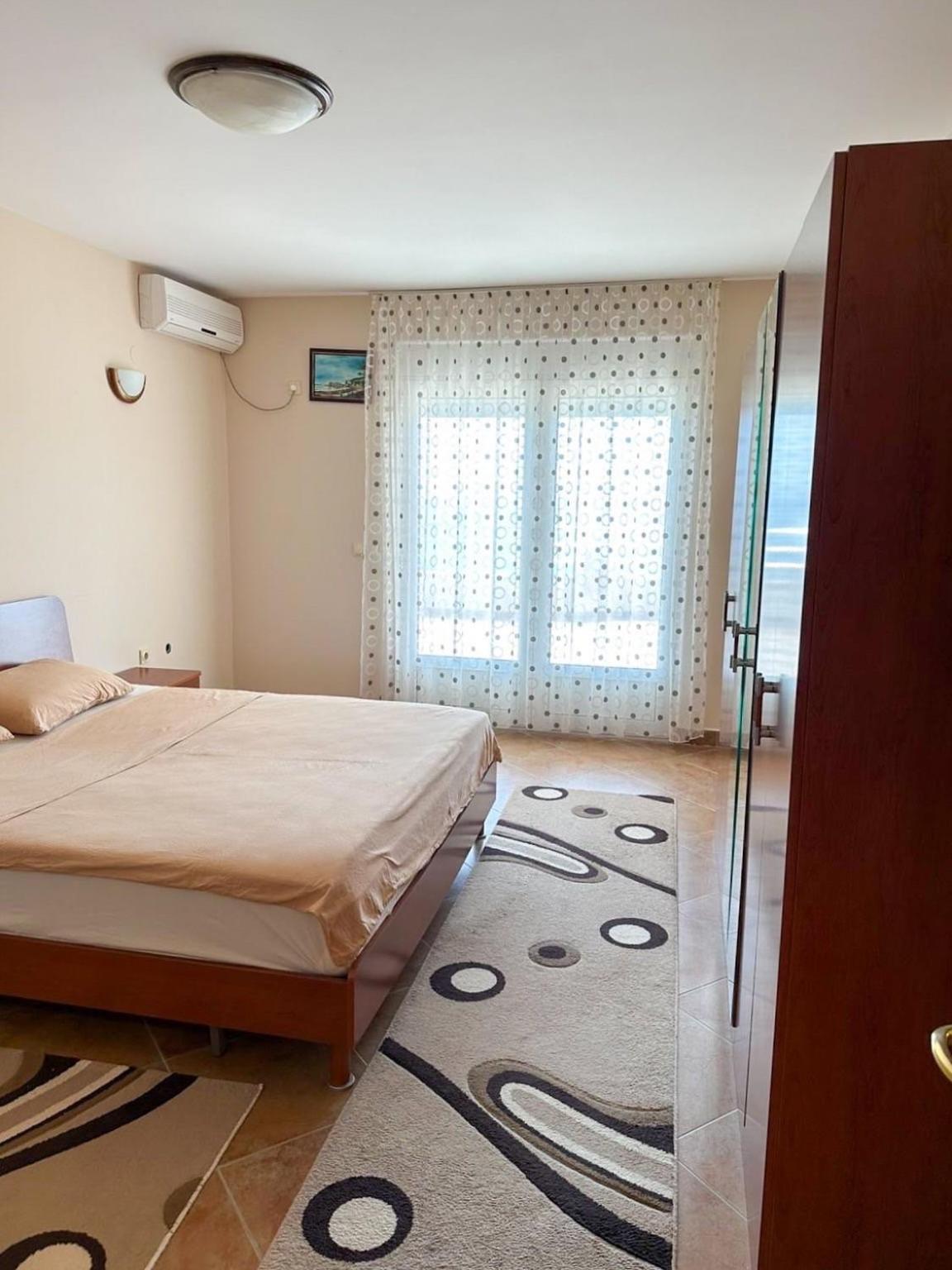 Nikic Apartments Улцинь Экстерьер фото